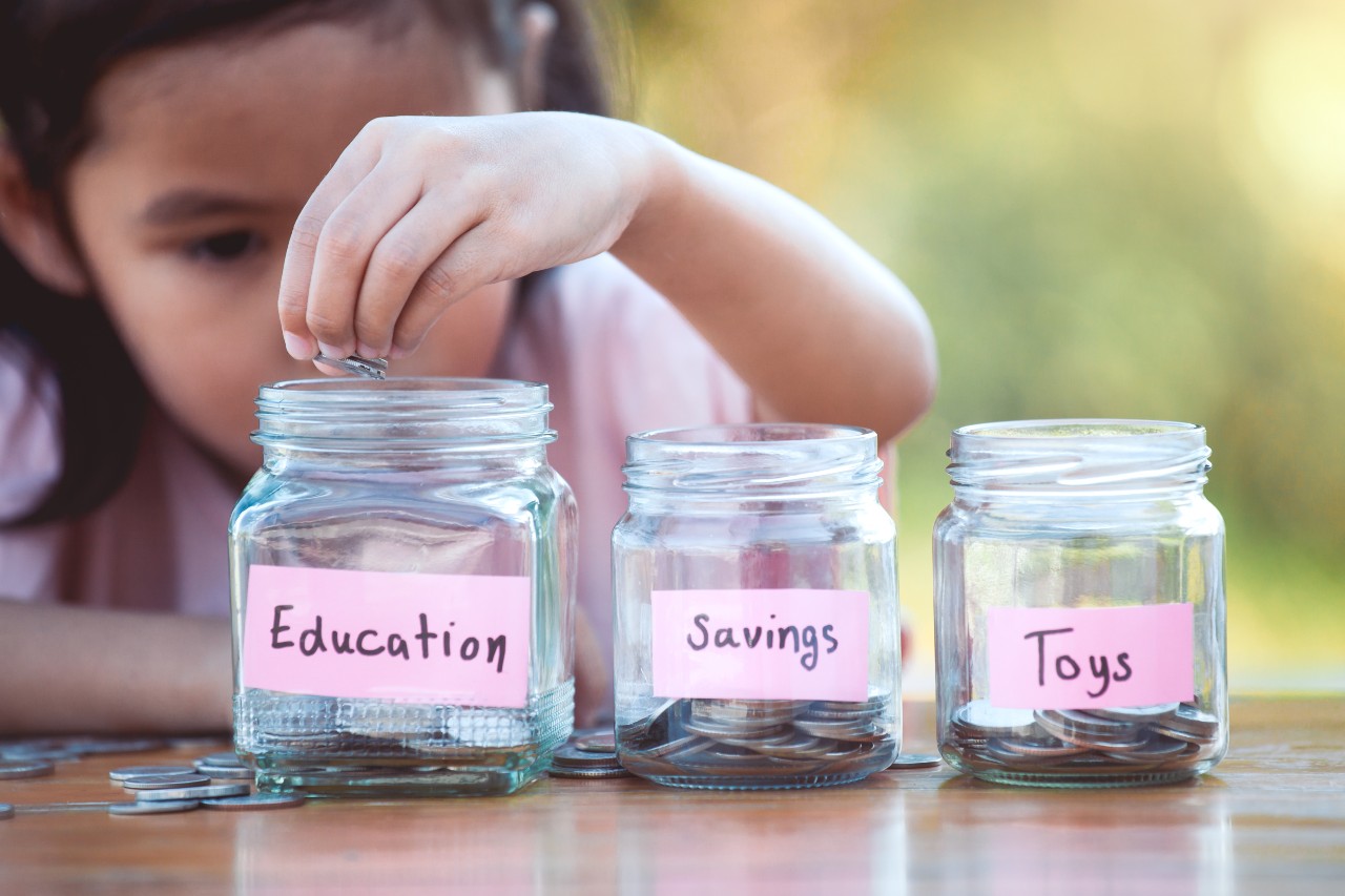 Small Change, Big Lessons: Practical Money Management Tips for Kids